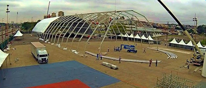 Montagem de galpão para evento